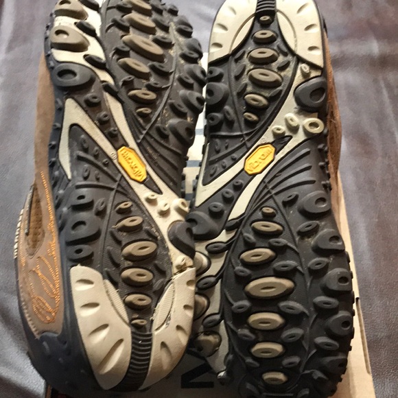 Merrell shoes - Picture 8 of 8